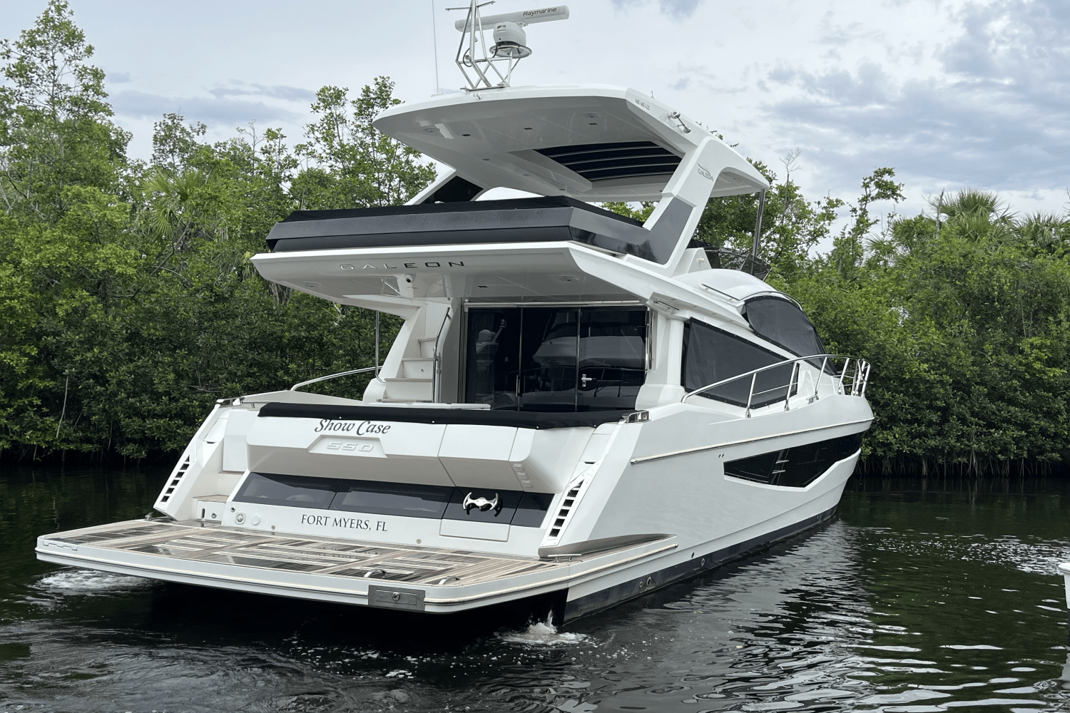 2020 Galeon
                                                             550 FLY Image Thumbnail #2