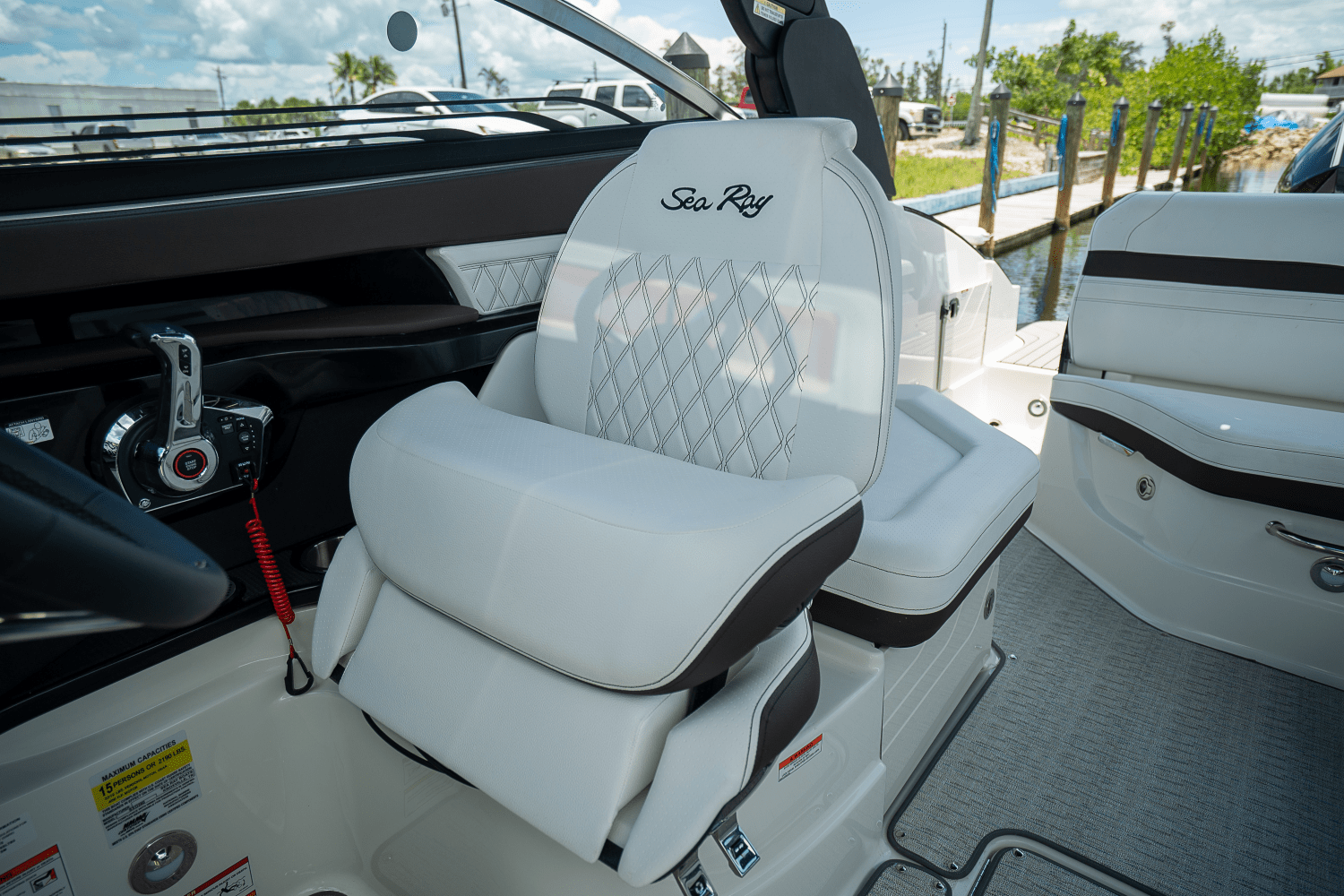 2026 Sea Ray 260SXO Image Thumbnail #10
