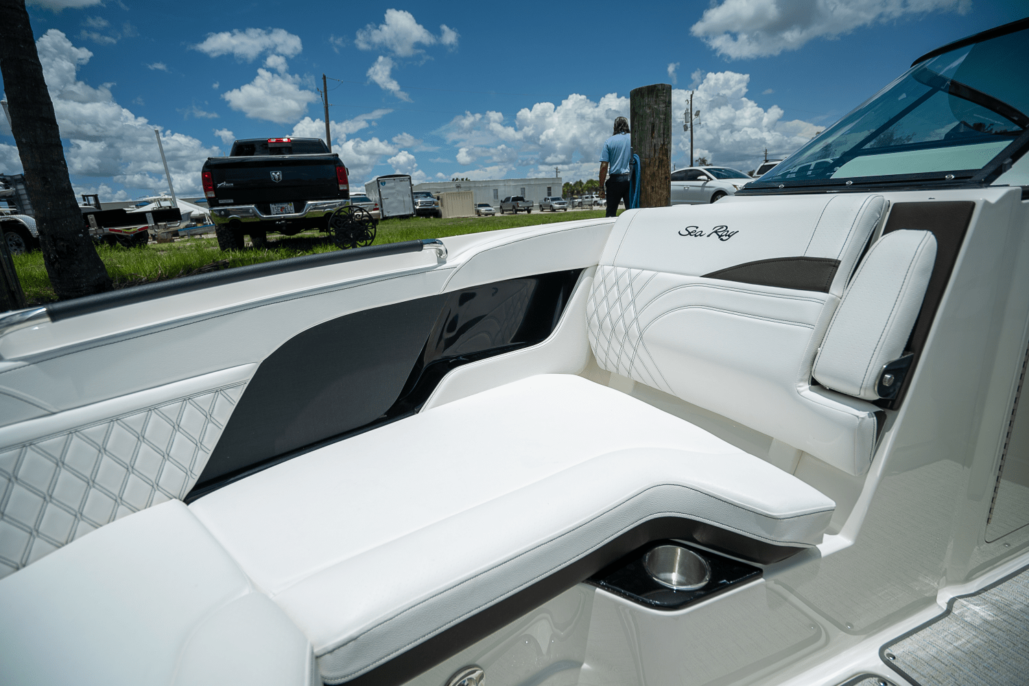 2026 Sea Ray 260SXO Image Thumbnail #16