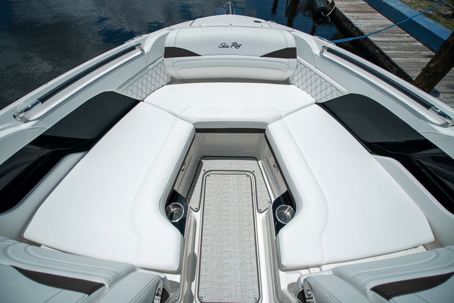 2026 Sea Ray 260SXO Image Thumbnail #15