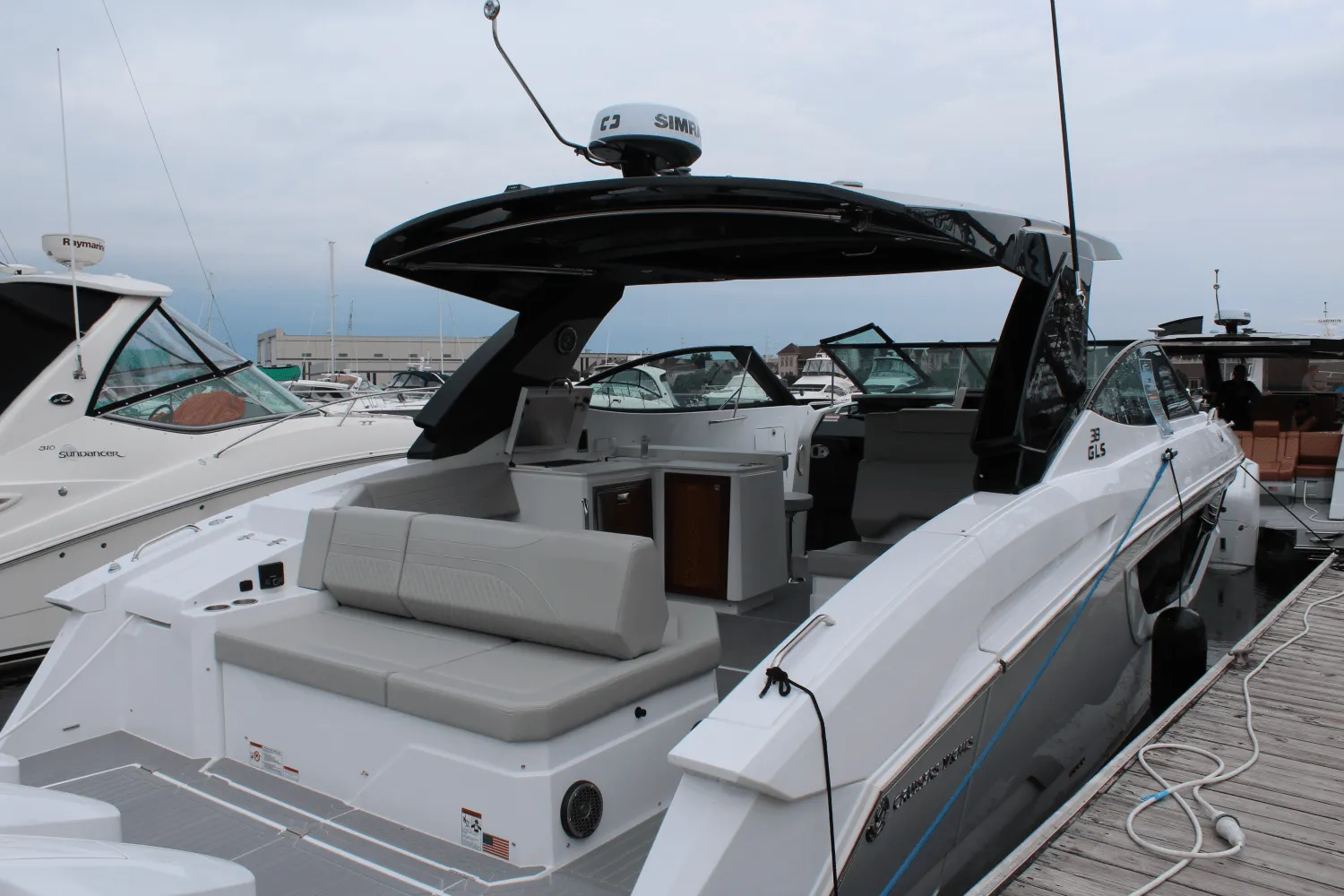 2025 Cruisers Yachts 38 GLS Outboard Image Thumbnail #4