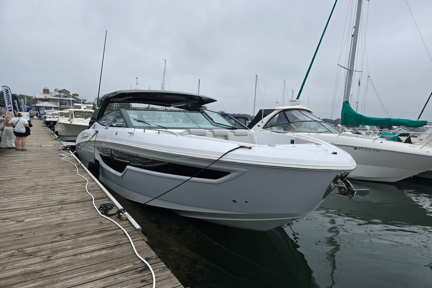 2025 Cruisers Yachts 38 GLS Outboard Image Thumbnail #0