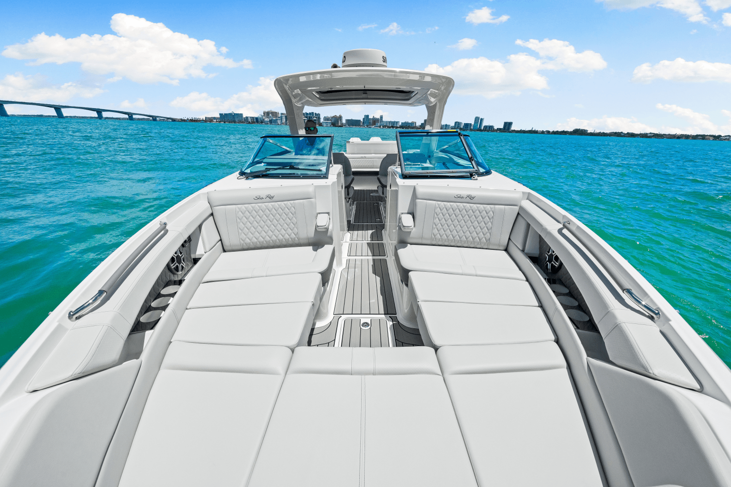 2026 Sea Ray SLX 350 Outboard Image Thumbnail #48