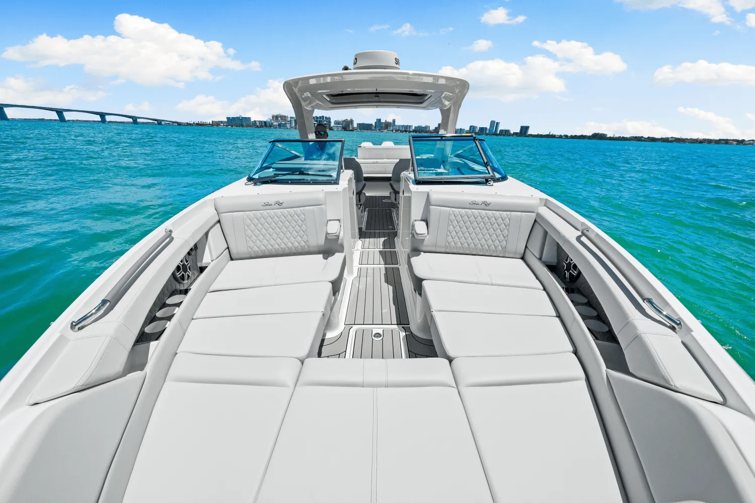 2026 Sea Ray SLX 350 Outboard Image Thumbnail #48