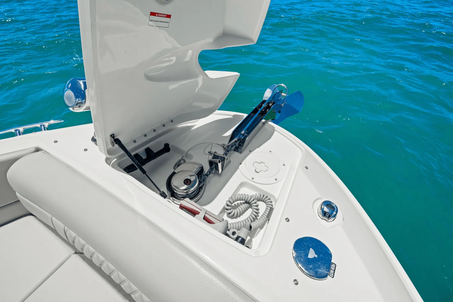 2026 Sea Ray SLX 350 Outboard Image Thumbnail #54