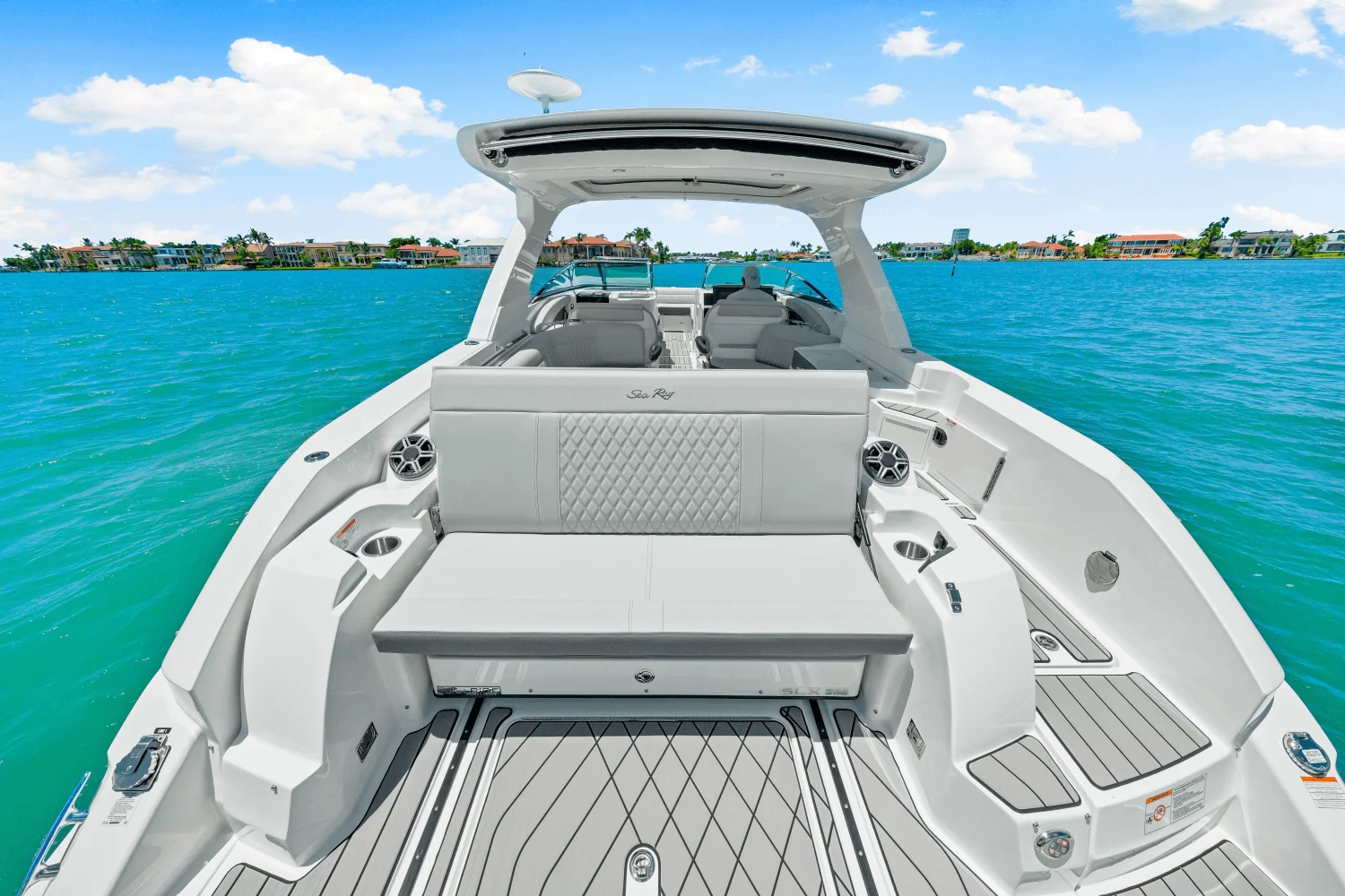 2026 Sea Ray SLX 350 Outboard Image Thumbnail #28