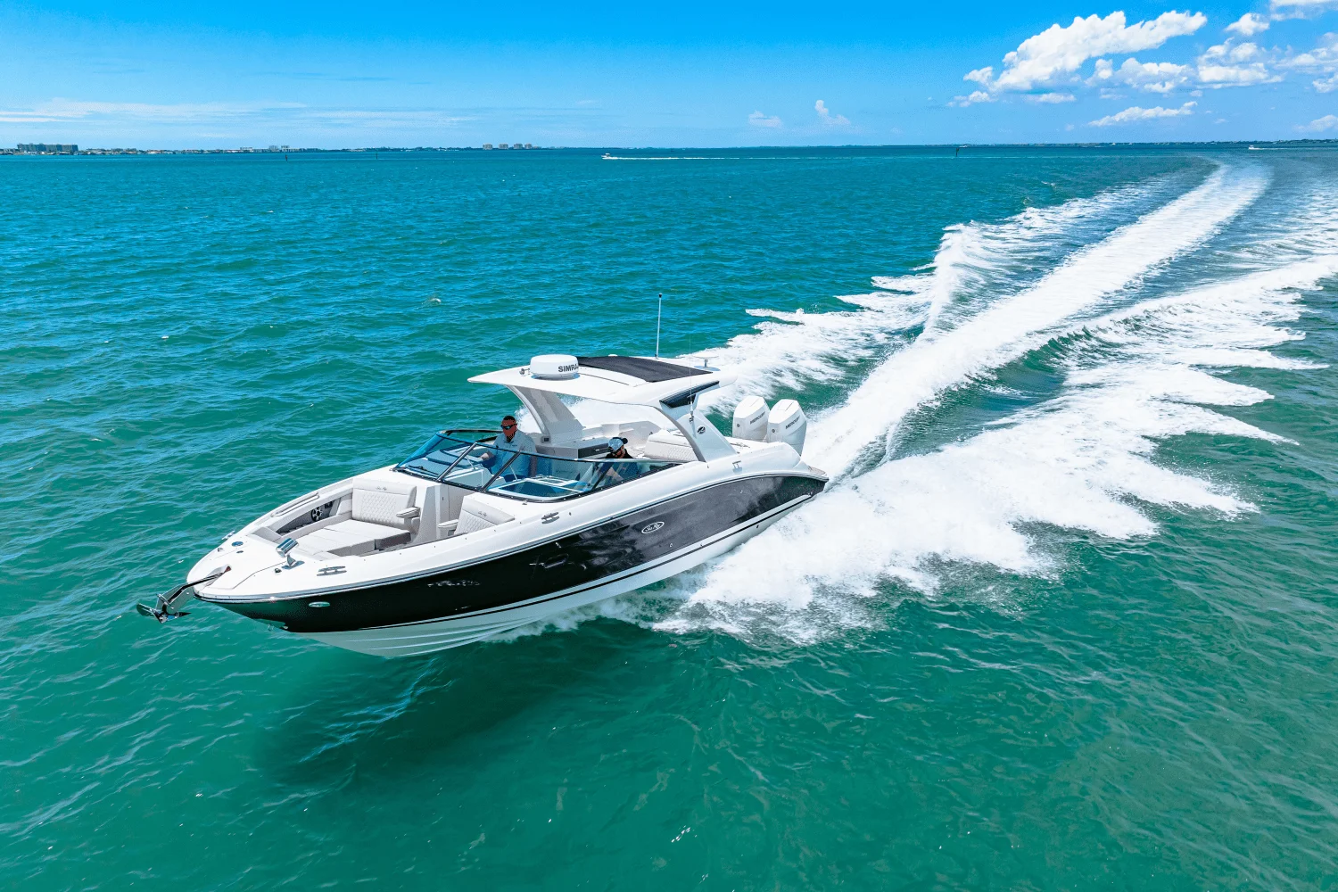 2026 Sea Ray SLX 350 Outboard Image Thumbnail #20
