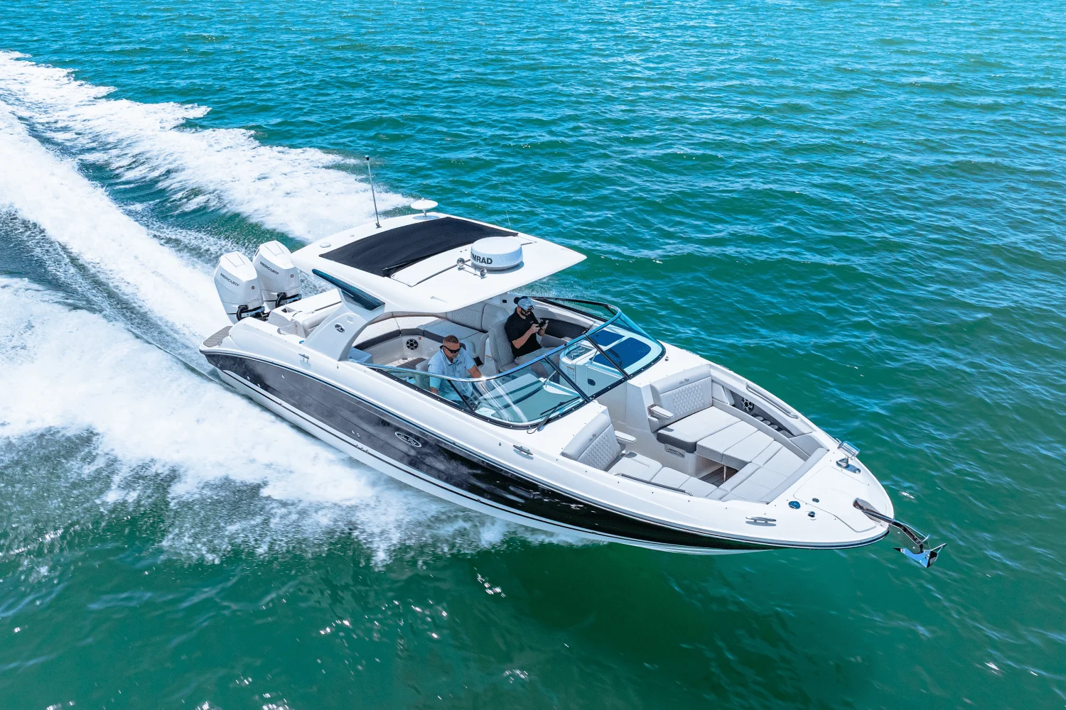 2026 Sea Ray SLX 350 Outboard Image Thumbnail #17