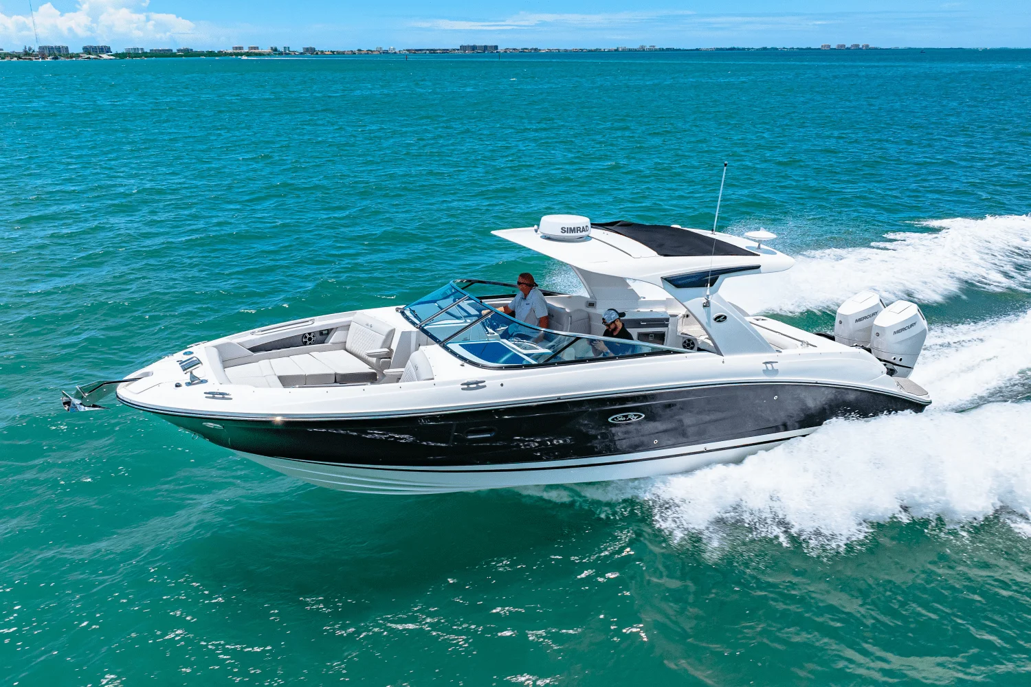 2026 Sea Ray SLX 350 Outboard Image Thumbnail #23