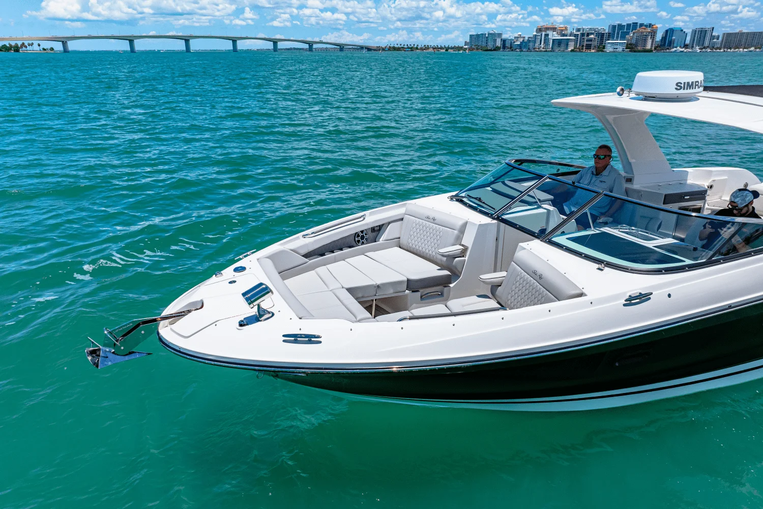 2026 Sea Ray SLX 350 Outboard Image Thumbnail #5