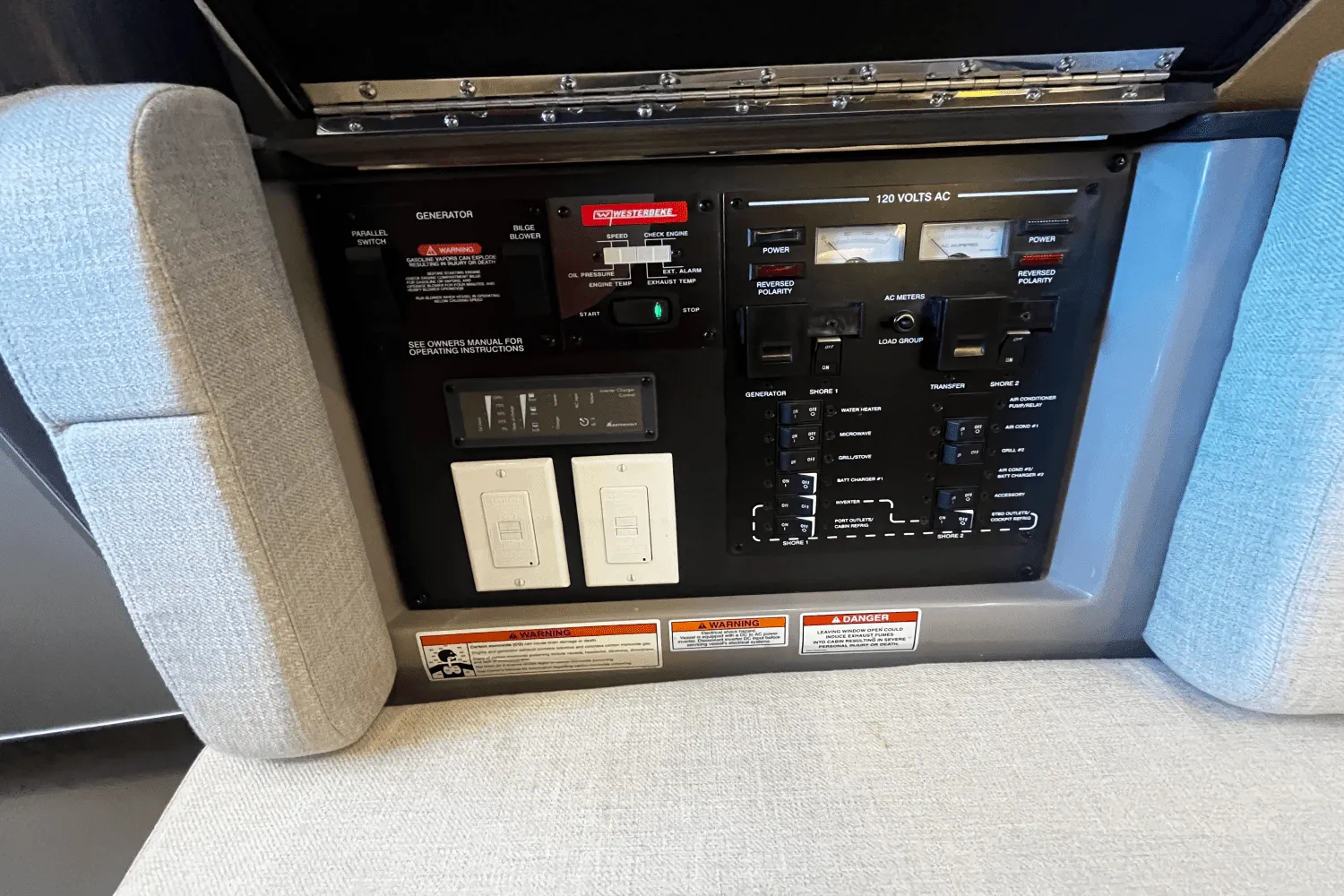 2019 Sea Ray 400 SLX Image Thumbnail #40