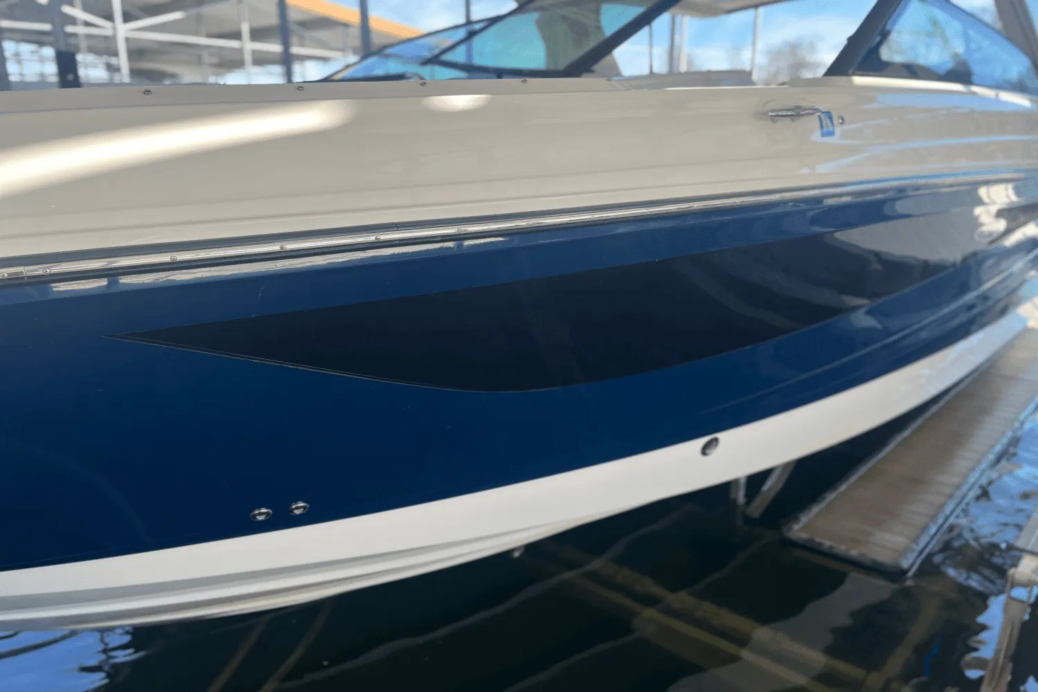 2019 Sea Ray 400 SLX Image Thumbnail #5