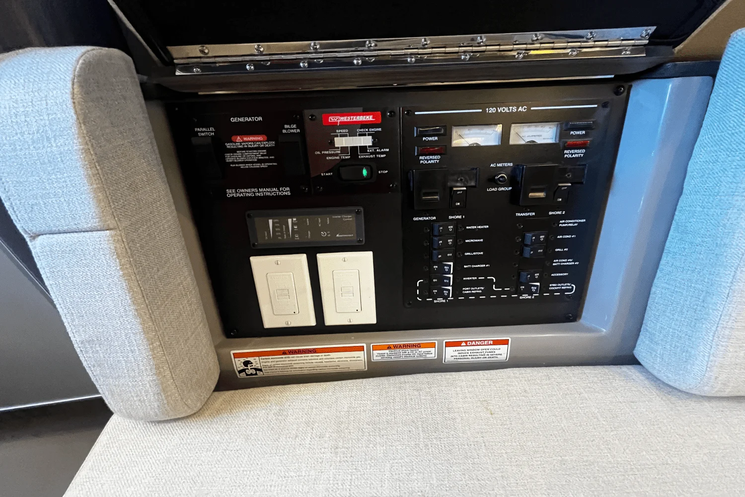 2019 Sea Ray 400 SLX Image Thumbnail #40