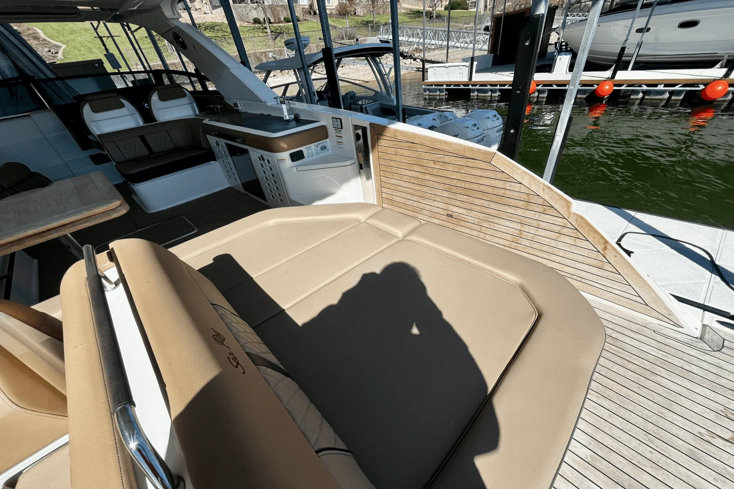 2019 Sea Ray 400 SLX Image Thumbnail #13
