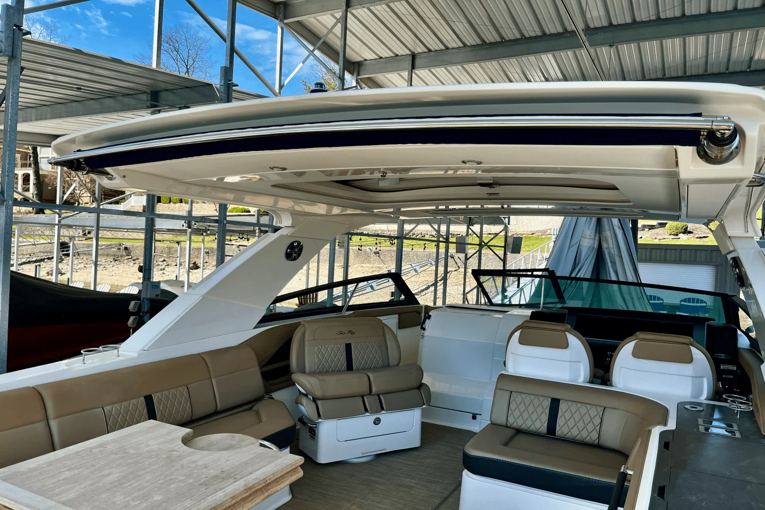 2019 Sea Ray 400 SLX Image Thumbnail #18
