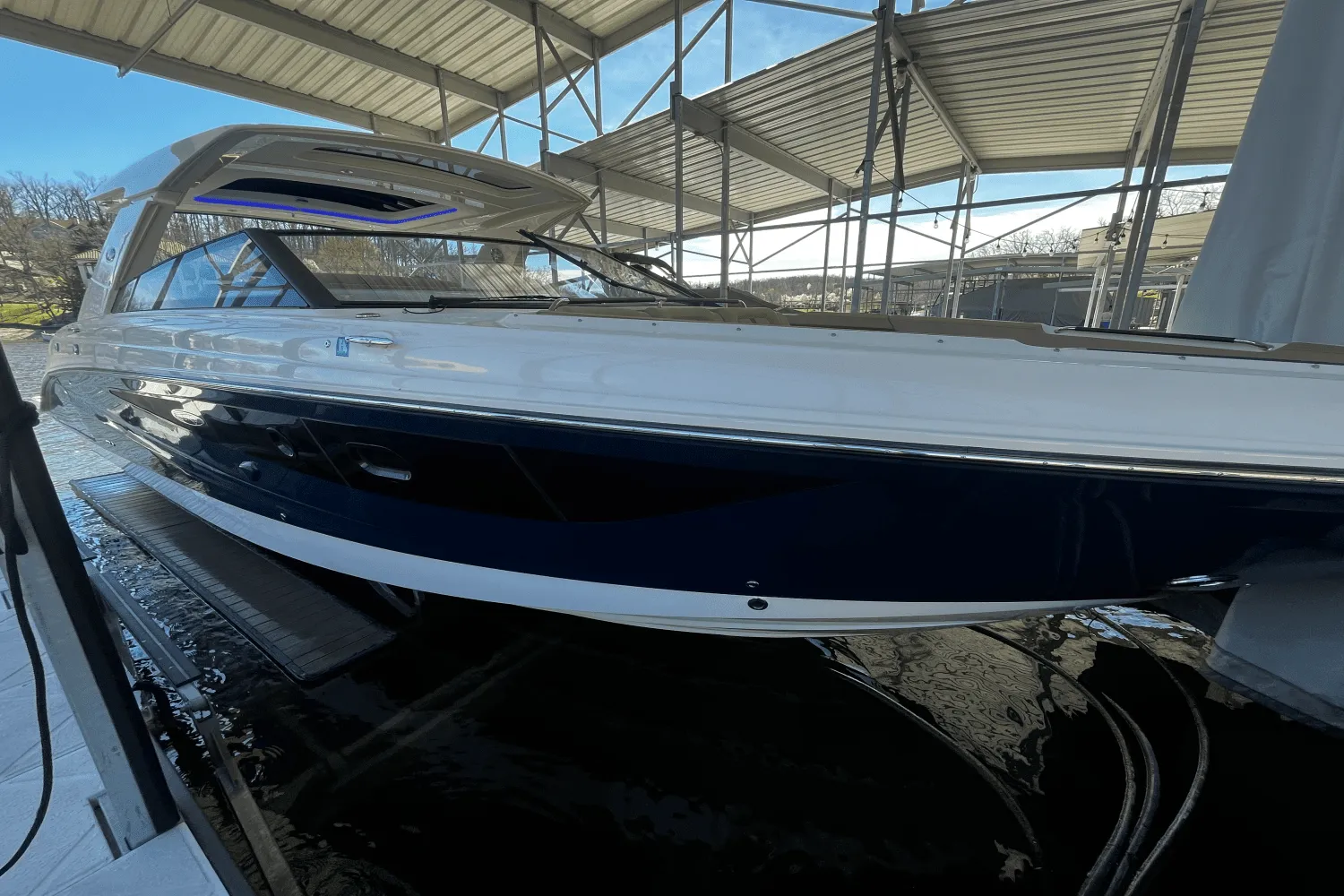 2019 Sea Ray 400 SLX Image Thumbnail #0