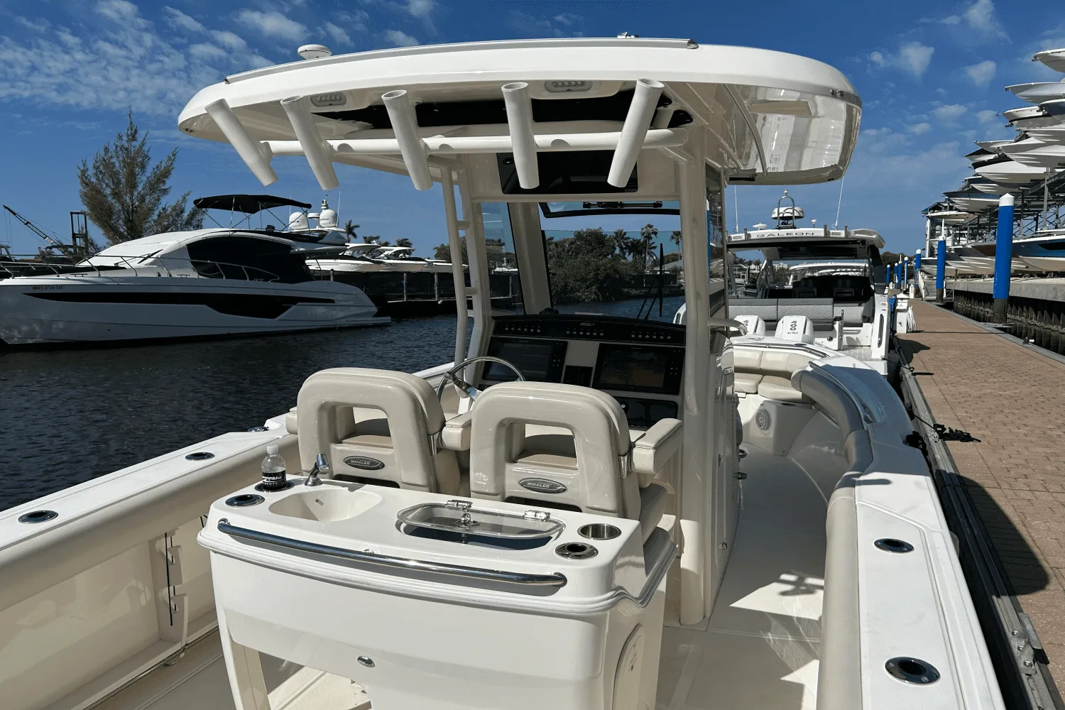 2021 Boston Whaler 280 OUTRAGE Image Thumbnail #15