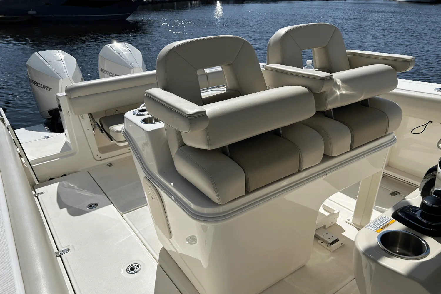 2021 Boston Whaler 280 OUTRAGE Image Thumbnail #17