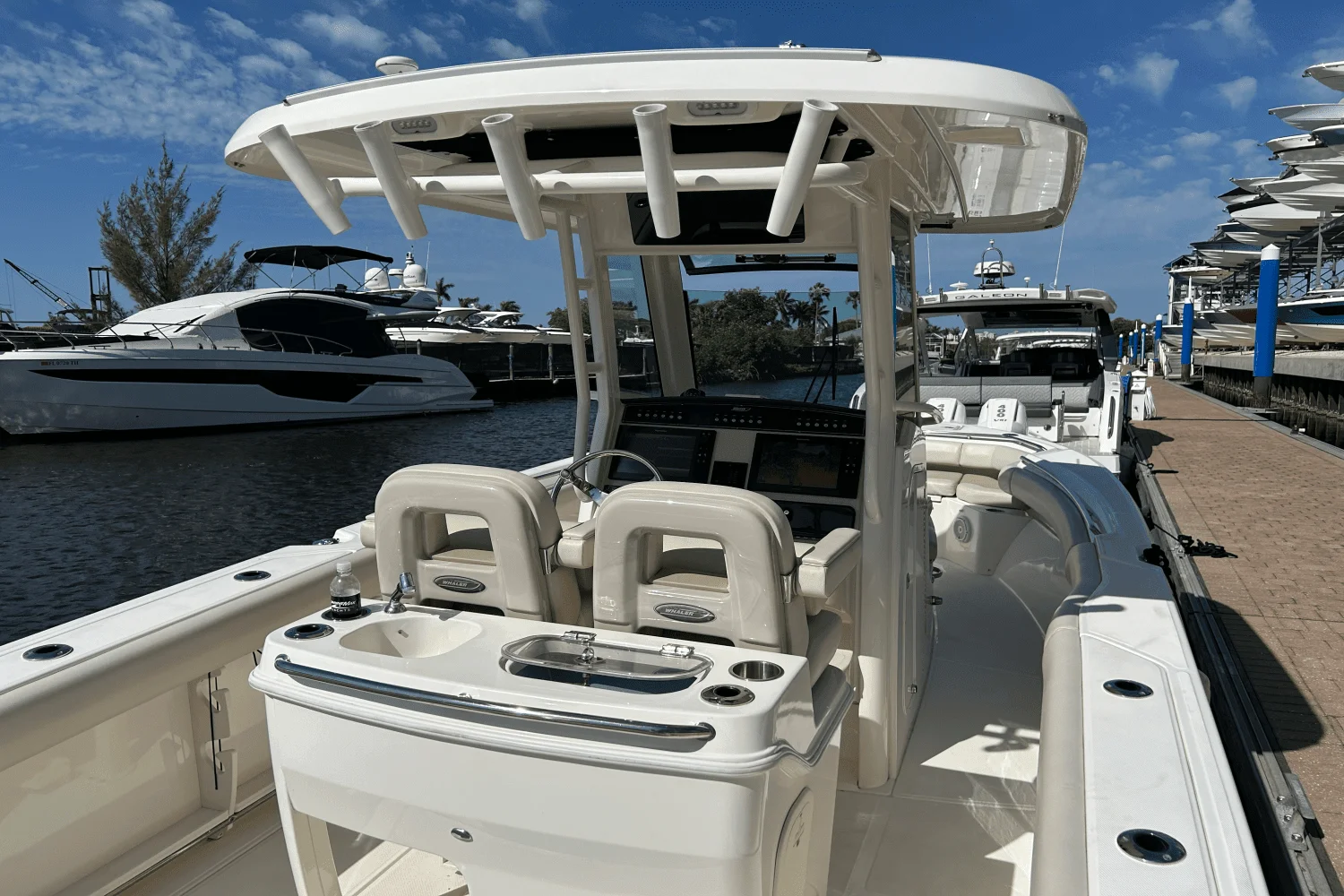 2021 Boston Whaler 280 OUTRAGE Image Thumbnail #15