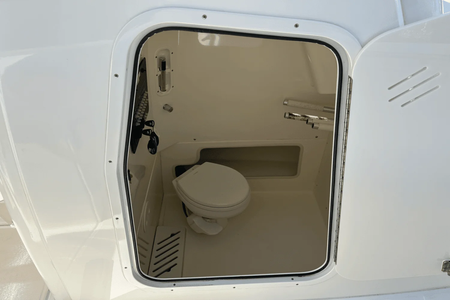 2021 Boston Whaler 280 OUTRAGE Image Thumbnail #28