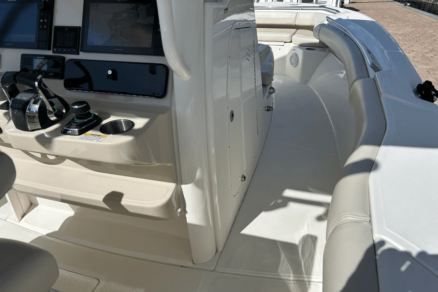 2021 Boston Whaler 280 OUTRAGE Image Thumbnail #21