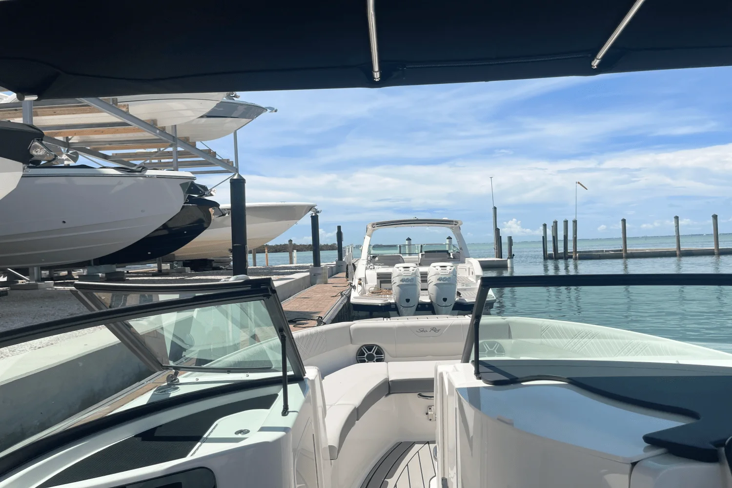 2026 Sea Ray SDX 230 Outboard Image Thumbnail #21