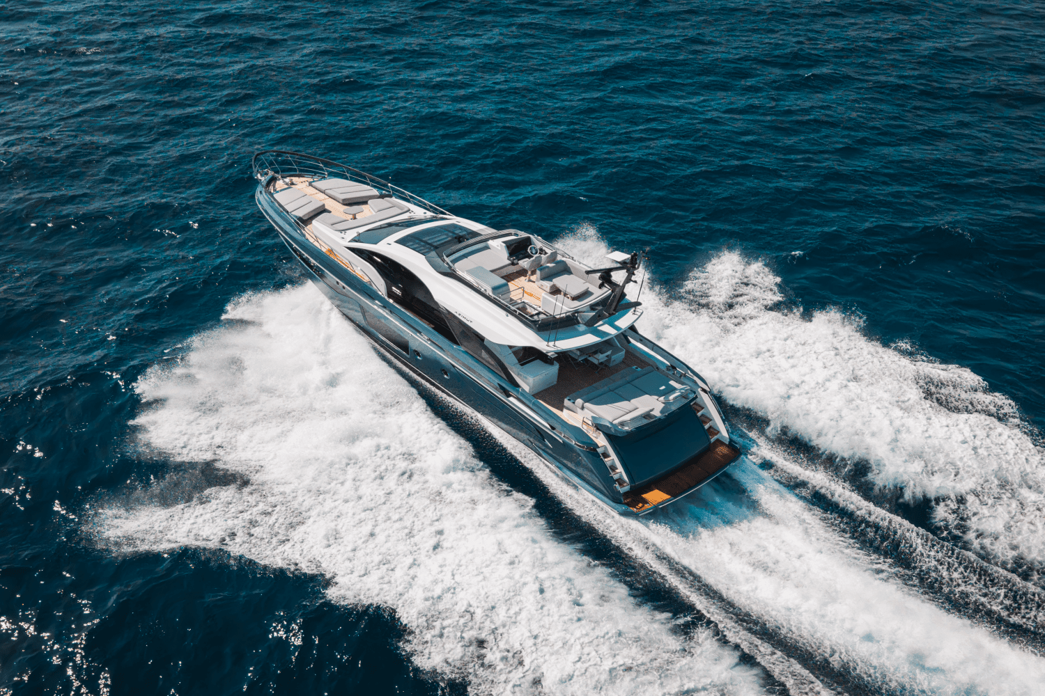 2025 Azimut S8 Image Thumbnail #4