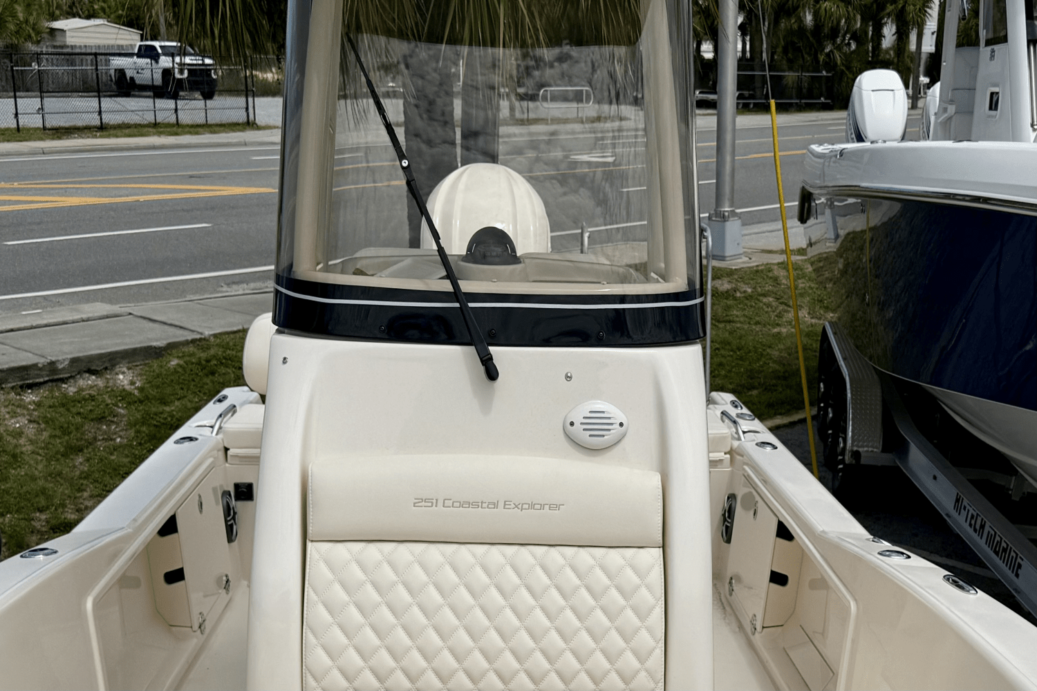2026 Grady-White 251CEX Image Thumbnail #11
