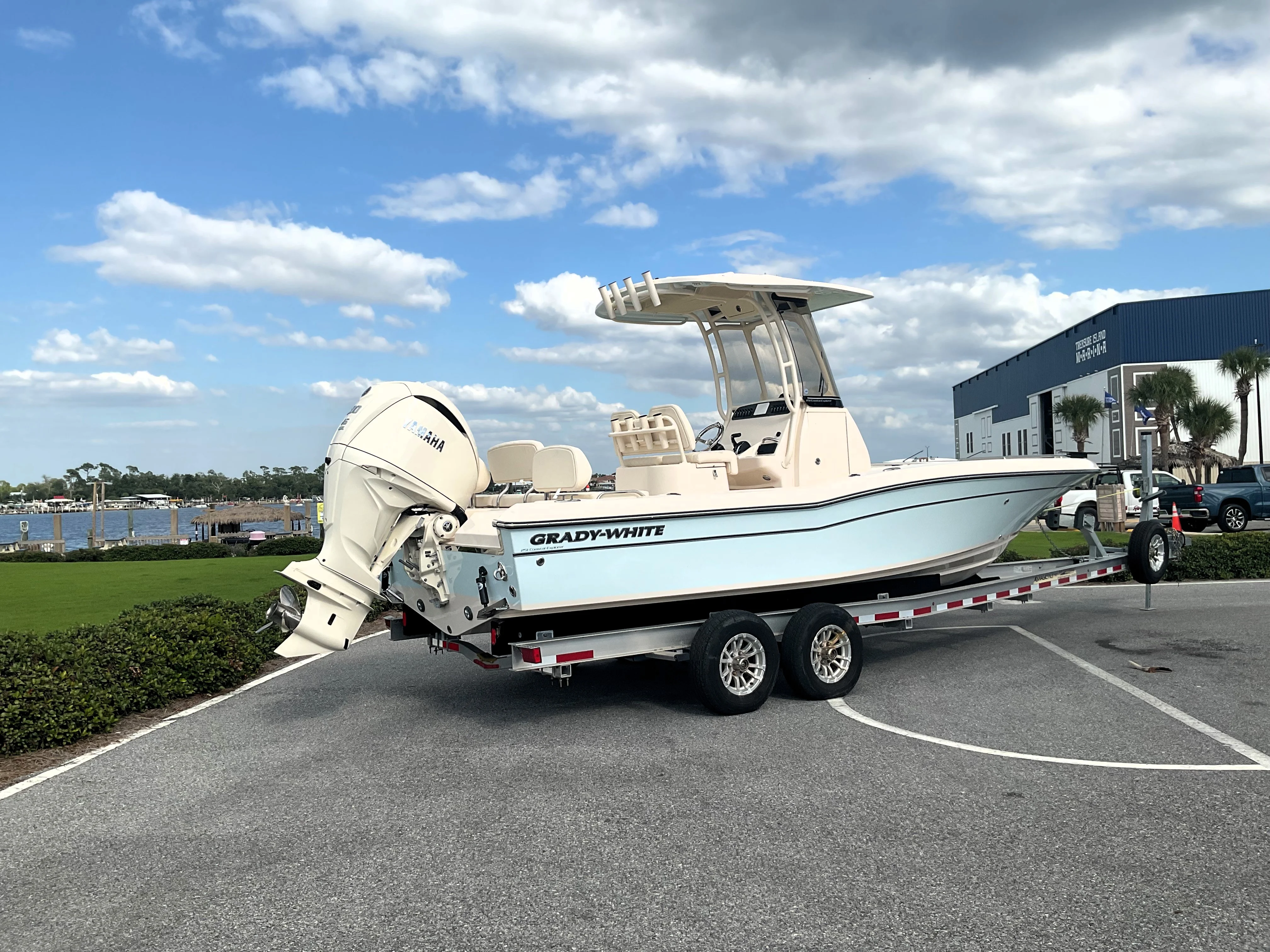 2026 Grady-White 251 CE Image Thumbnail #4