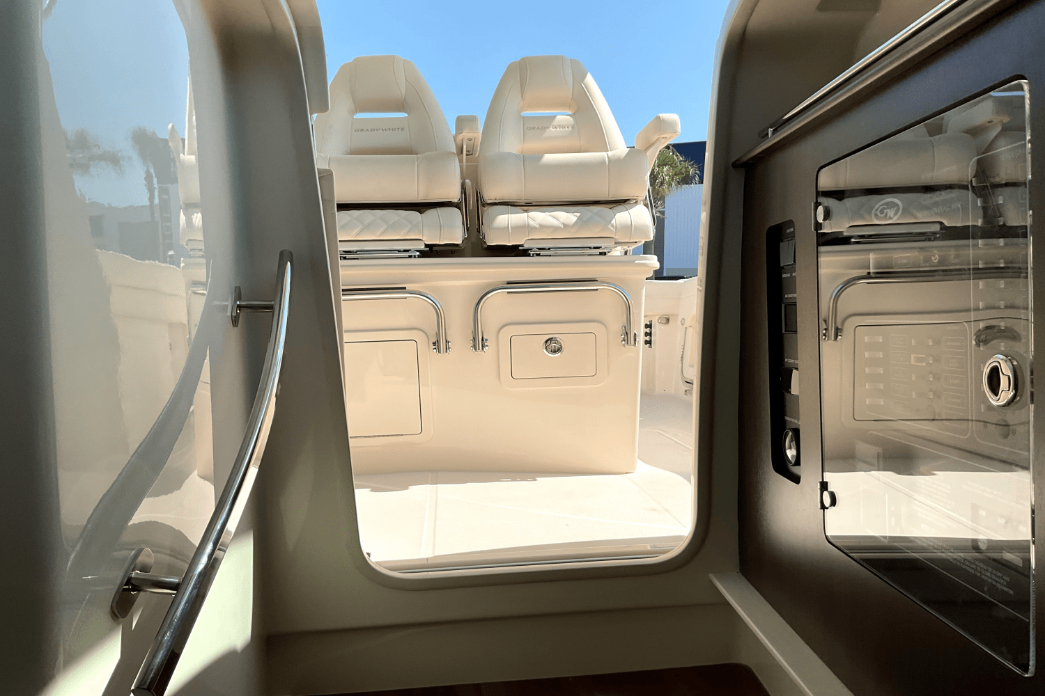 2026 Grady-White Canyon 386 Image Thumbnail #29