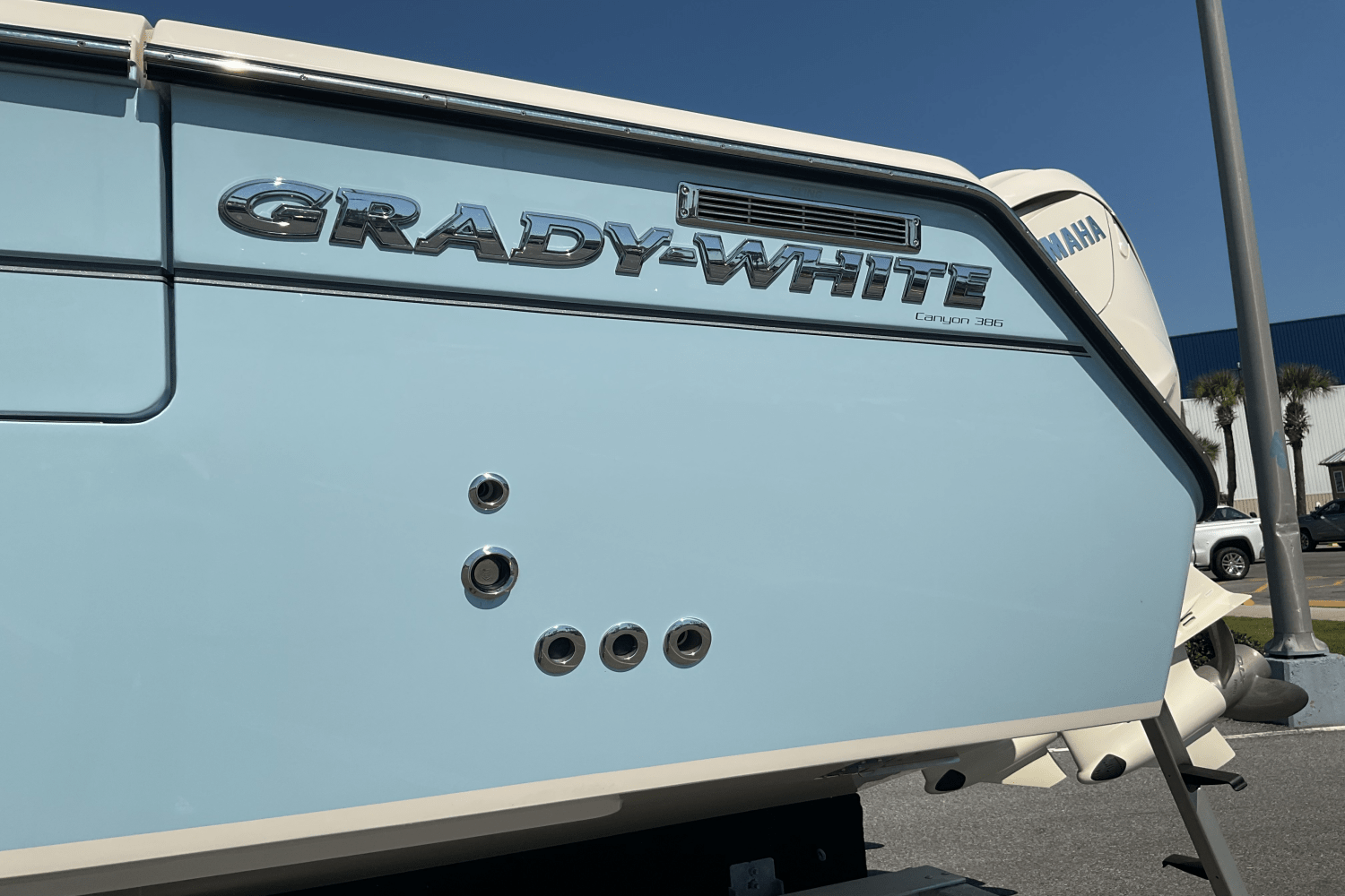 2026 Grady-White Canyon 386 Image Thumbnail #4