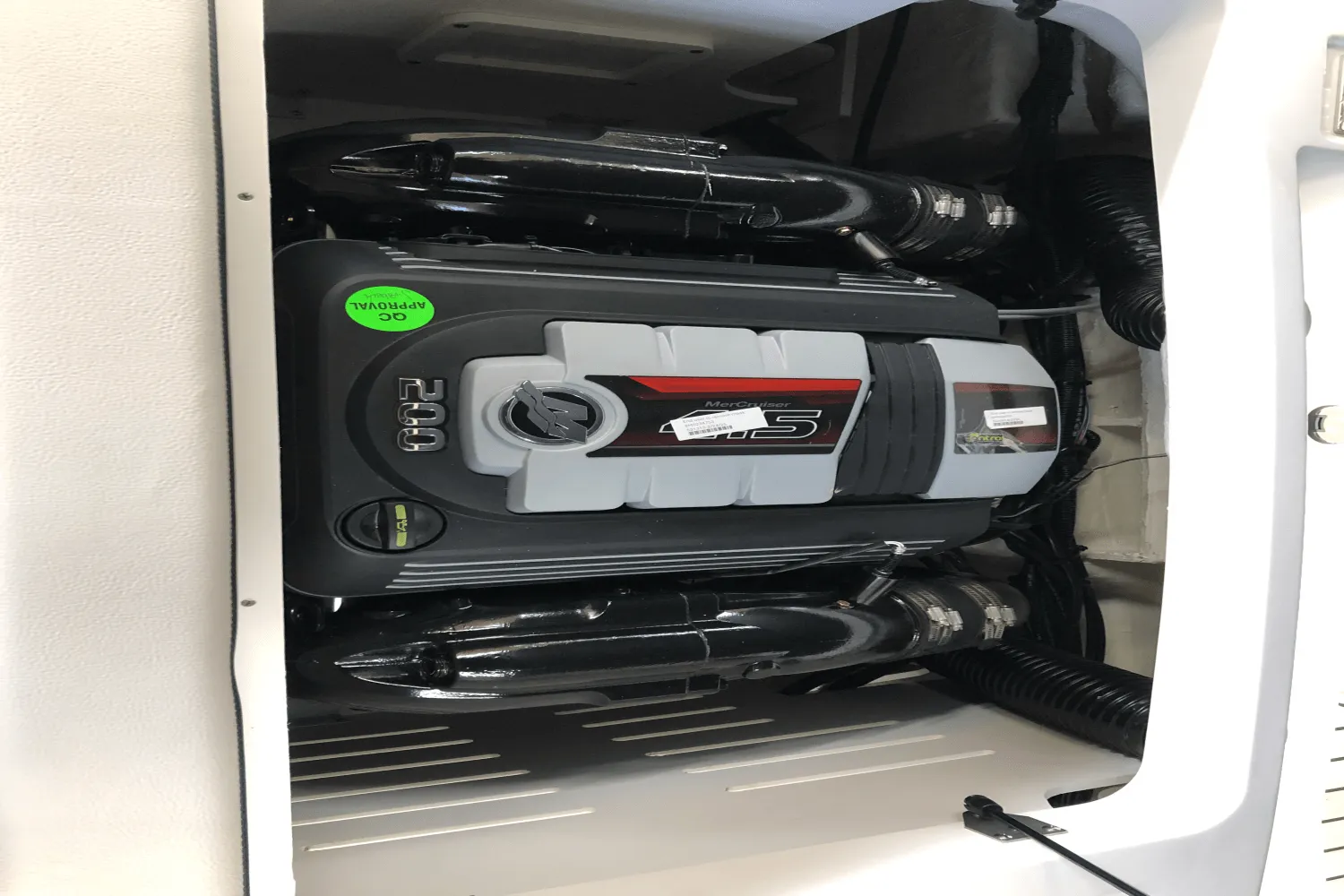 2025 Sea Ray SPX 190 Image Thumbnail #16