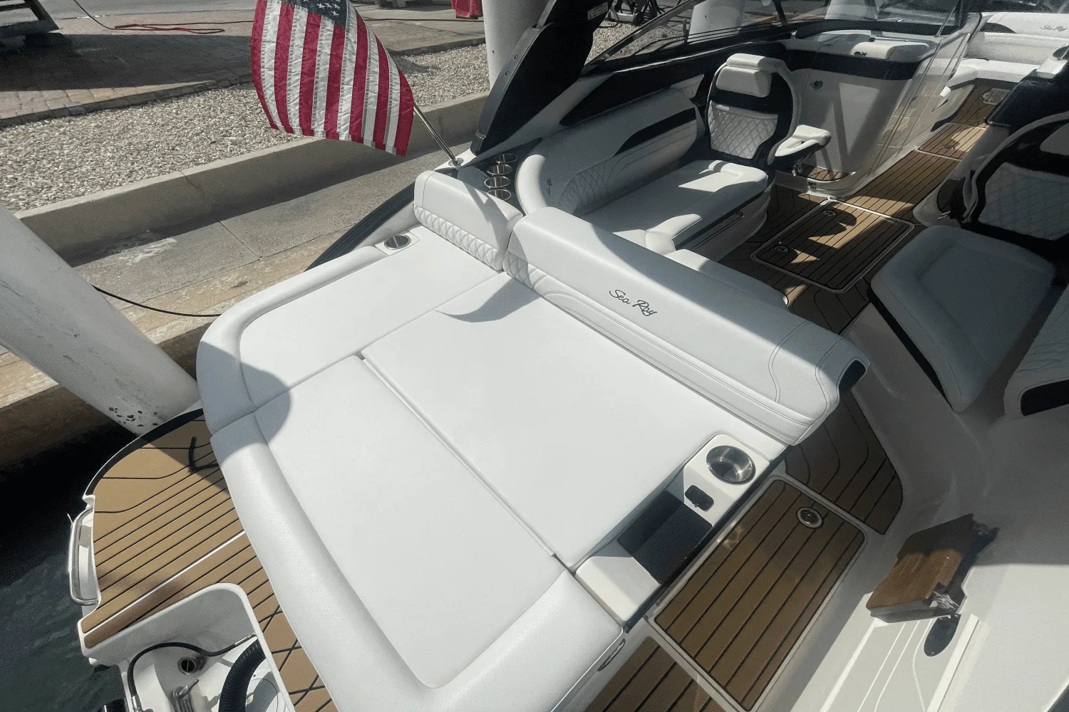 2023 Sea Ray 260 SLX OUTBOARD Image Thumbnail #16