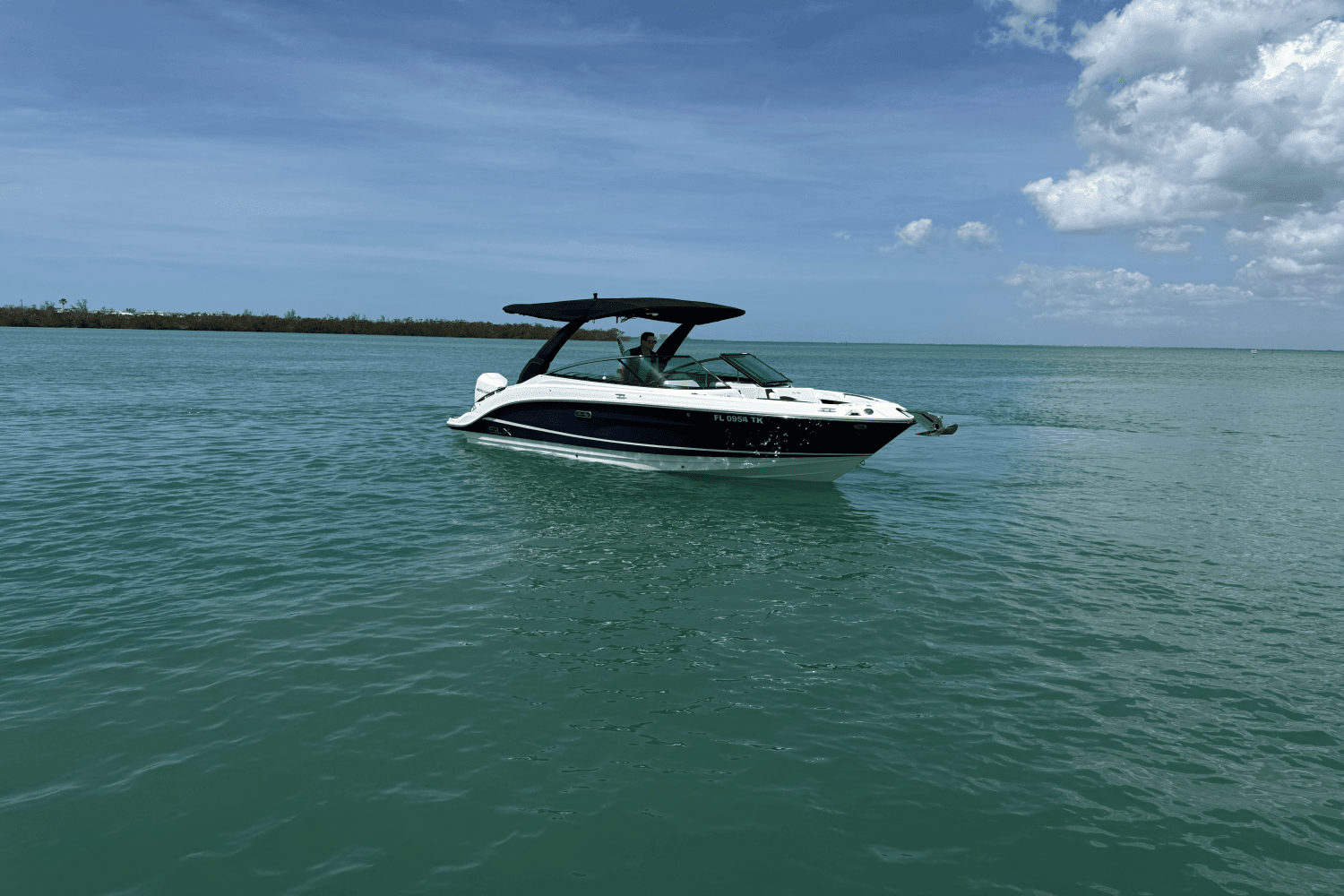 2023 Sea Ray 260 SLX OUTBOARD Image Thumbnail #3