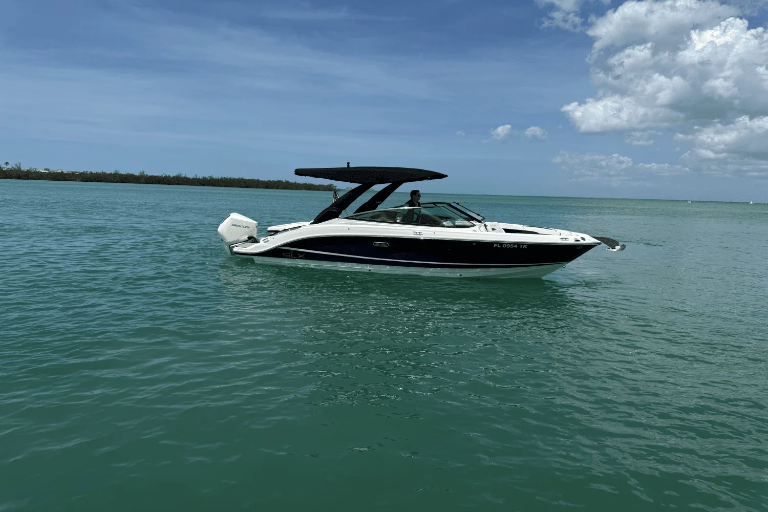 2023 Sea Ray 260 SLX OUTBOARD Image Thumbnail #1