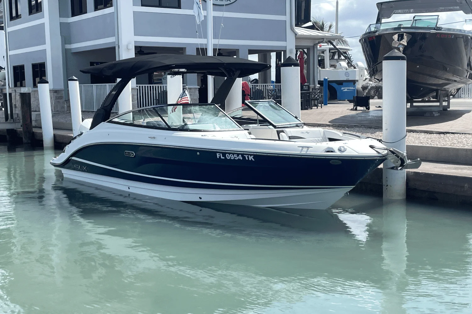 2023 Sea Ray 260 SLX OUTBOARD Image Thumbnail #11