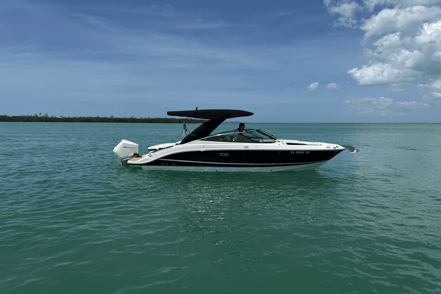 2023 Sea Ray 260 SLX OUTBOARD Image Thumbnail #0