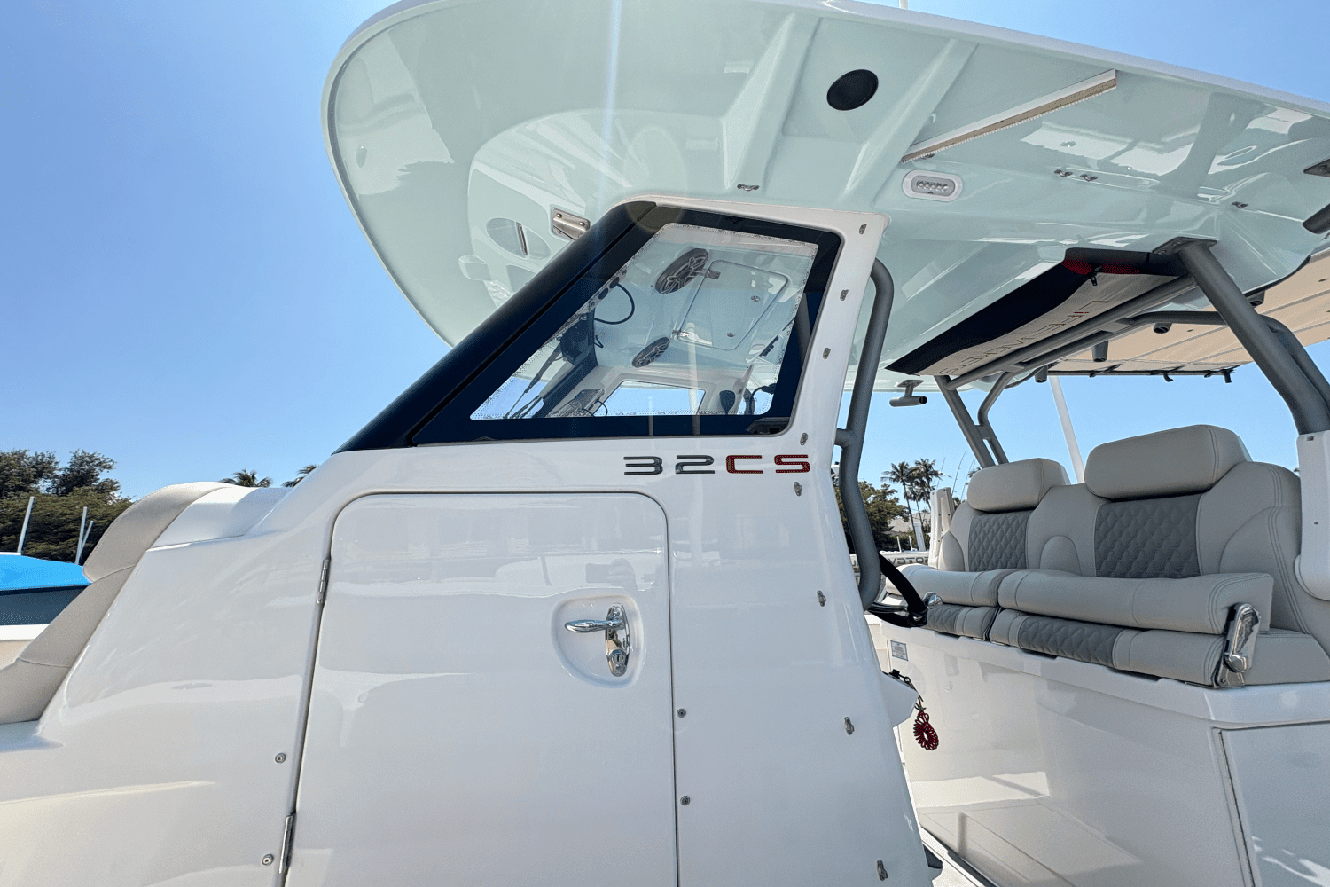 2023 Solace 32 CS Image Thumbnail #16