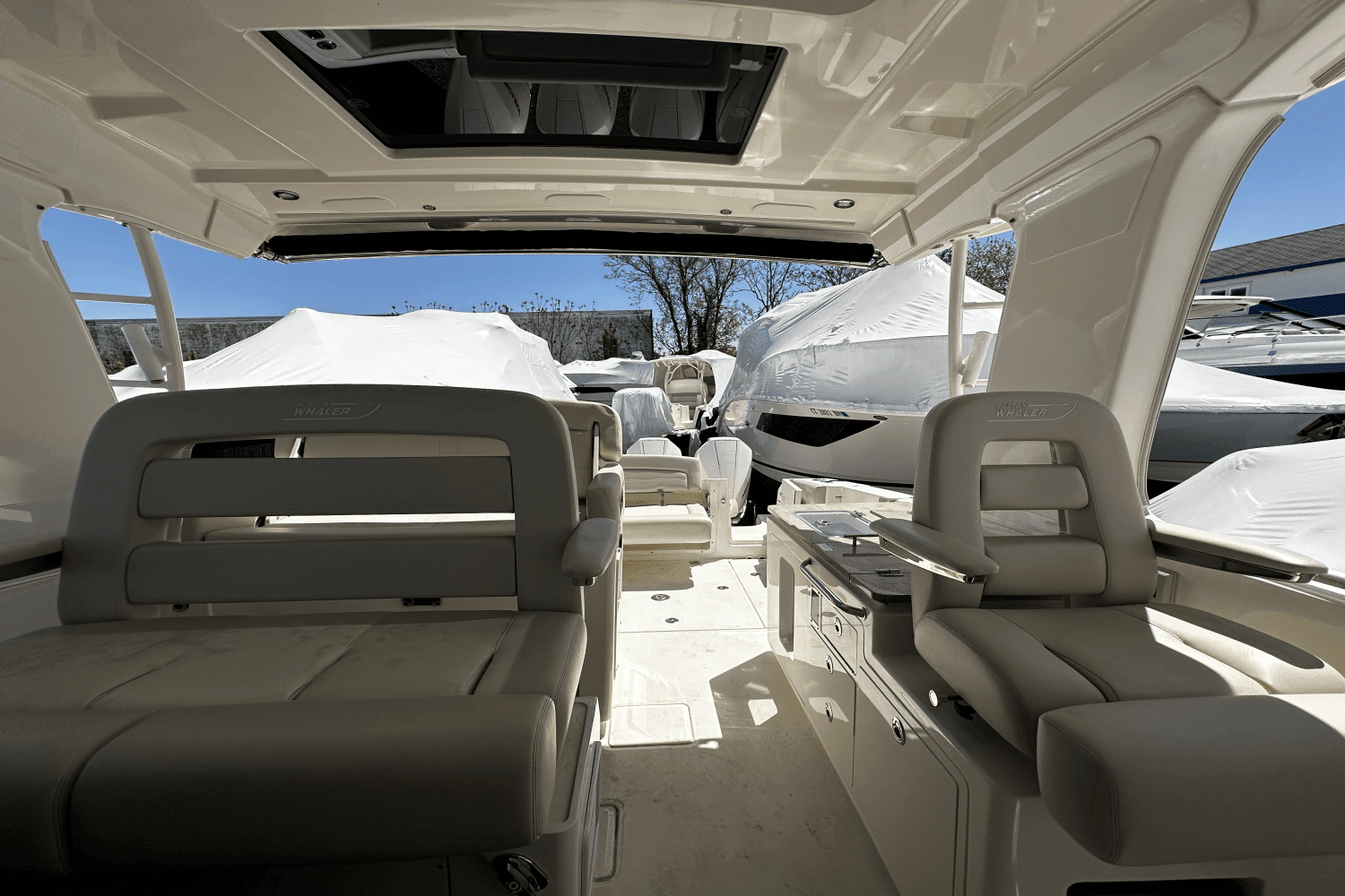 2021 Boston Whaler 380 REALM Image Thumbnail #10