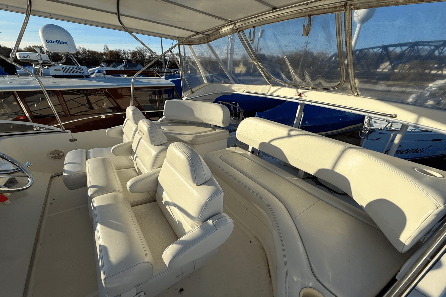 2004 Silverton
                                                             39 MOTOR YACHT Image Thumbnail #10