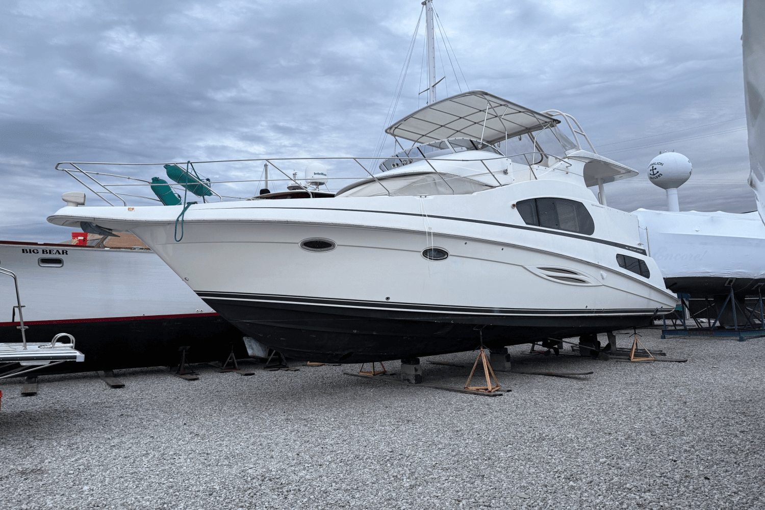 2004 Silverton
                                                             39 MOTOR YACHT Image Thumbnail #2