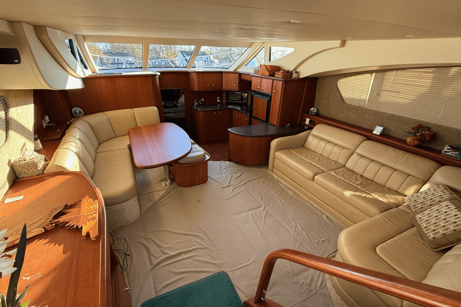 2004 Silverton
                                                             39 MOTOR YACHT Image Thumbnail #21