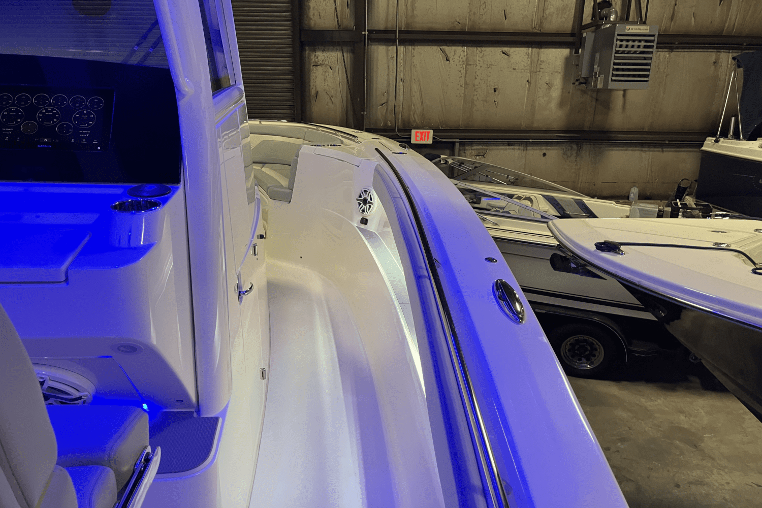 2023 Scout 330 LXF Image Thumbnail #20