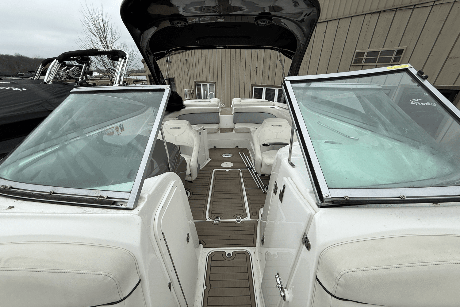 2015 Rinker CAPTIVA 276BR Image Thumbnail #4