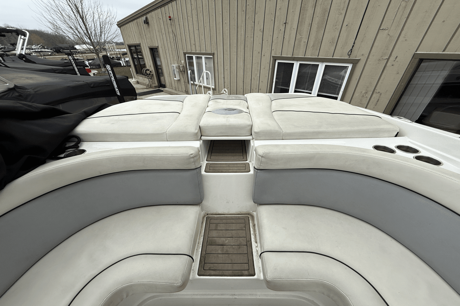 2015 Rinker CAPTIVA 276BR Image Thumbnail #21