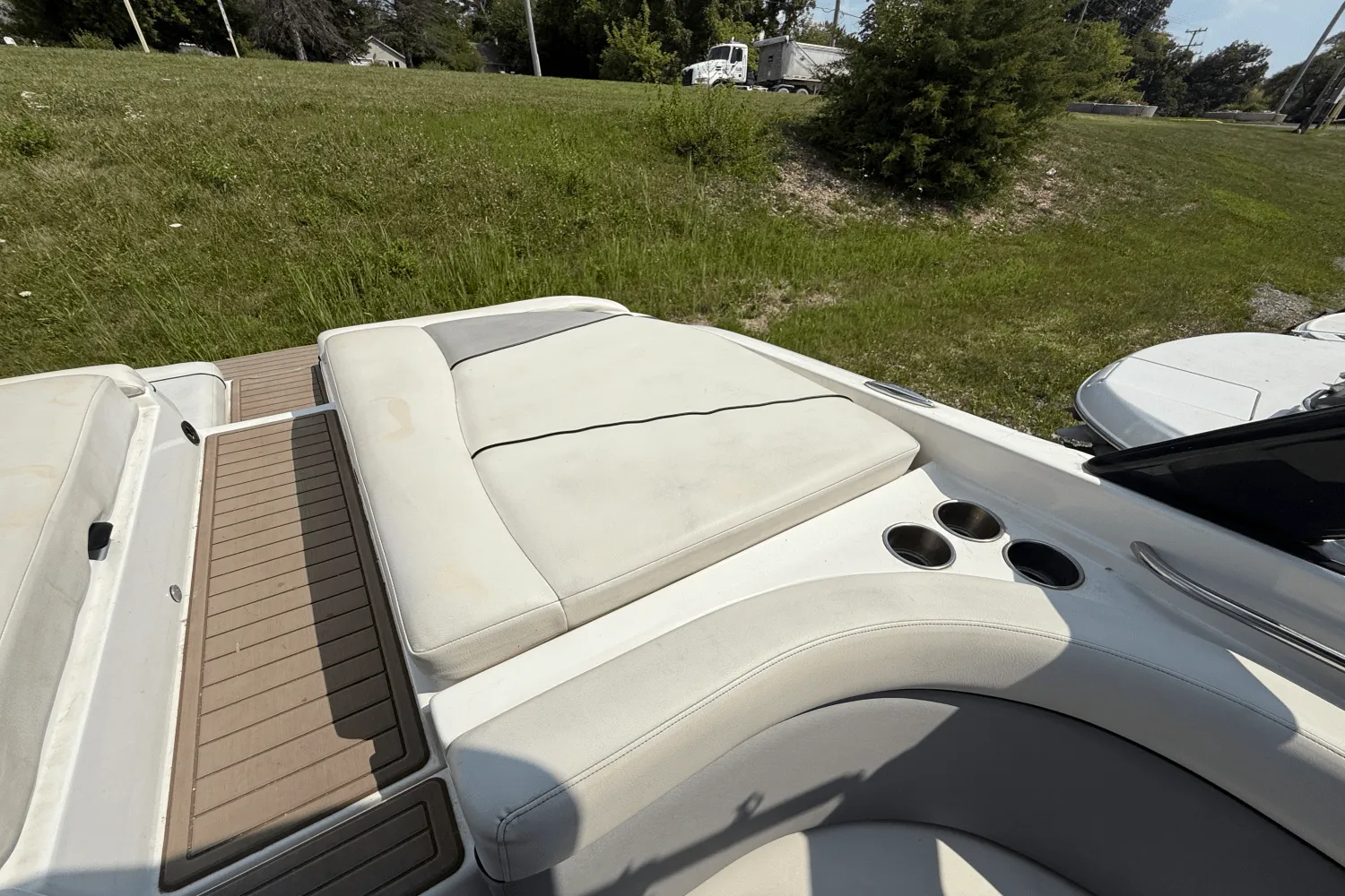 2015 Rinker CAPTIVA 276BR Image Thumbnail #7