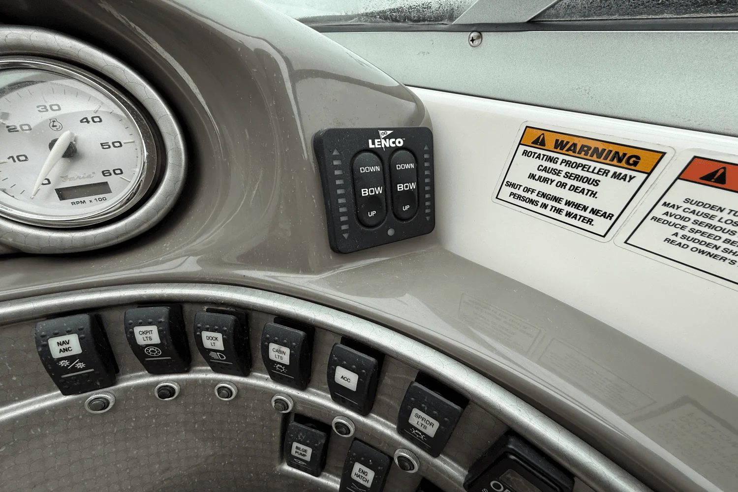 2015 Rinker CAPTIVA 276BR Image Thumbnail #22