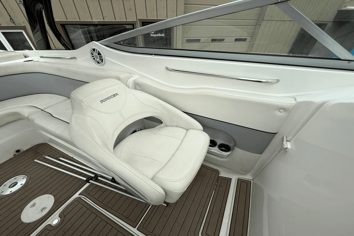 2015 Rinker CAPTIVA 276BR Image Thumbnail #26