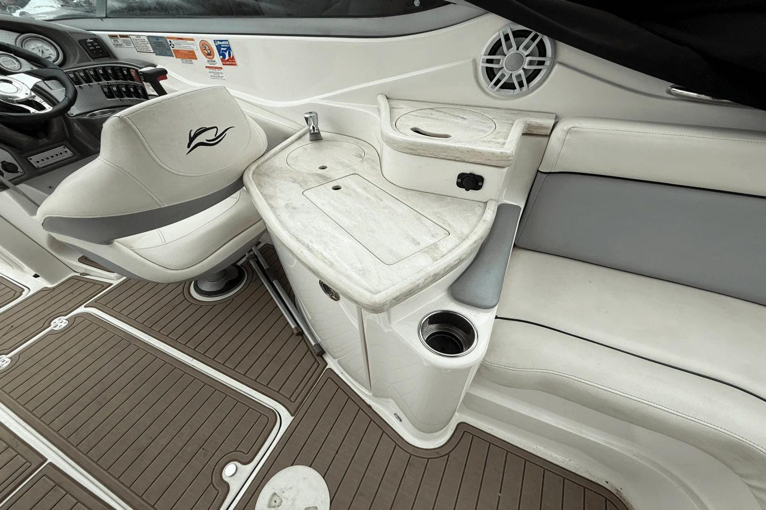 2015 Rinker CAPTIVA 276BR Image Thumbnail #27