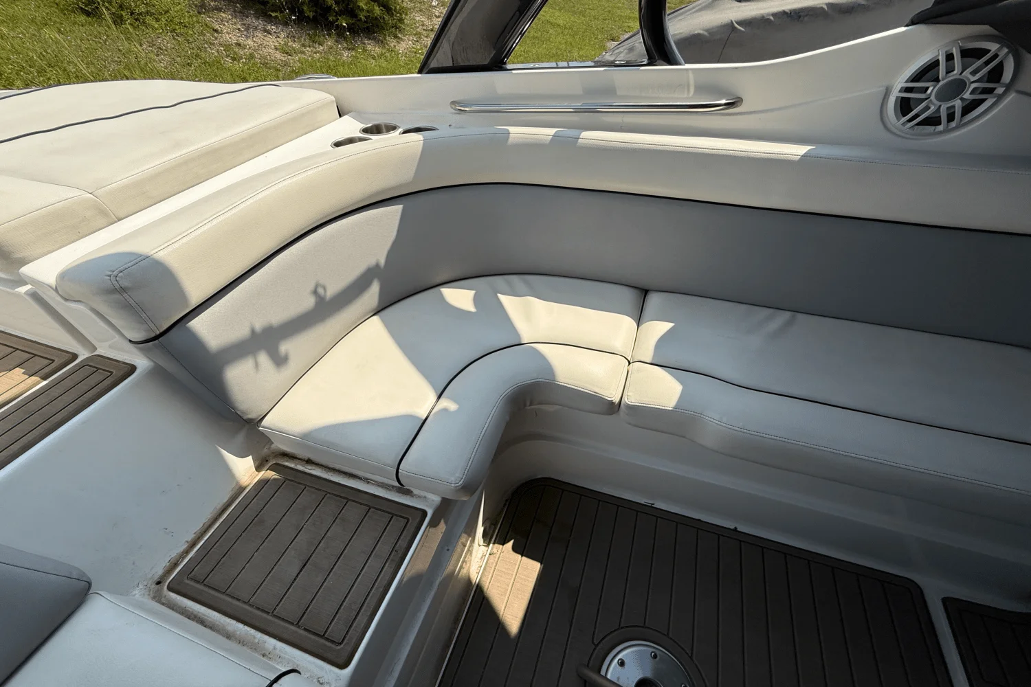 2015 Rinker CAPTIVA 276BR Image Thumbnail #5